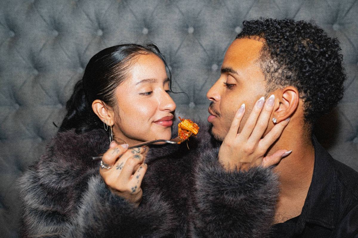 Valentine&rsquo;s at BITE — feeding him a bite