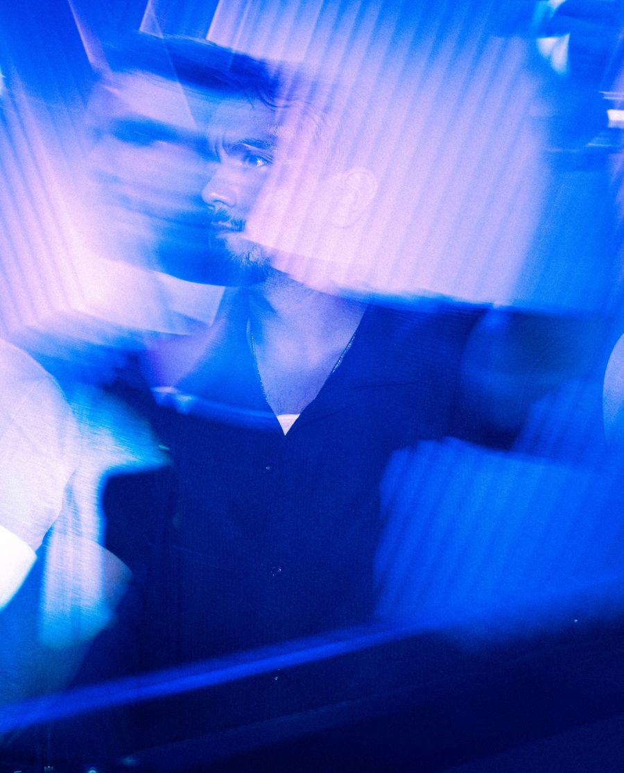 Sea Crab — behind the decks in violet